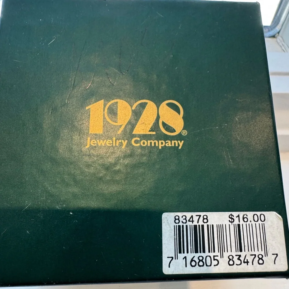 1928 brand hair jewelry. Copper hair clip. New in original box - Picture 3 of 3